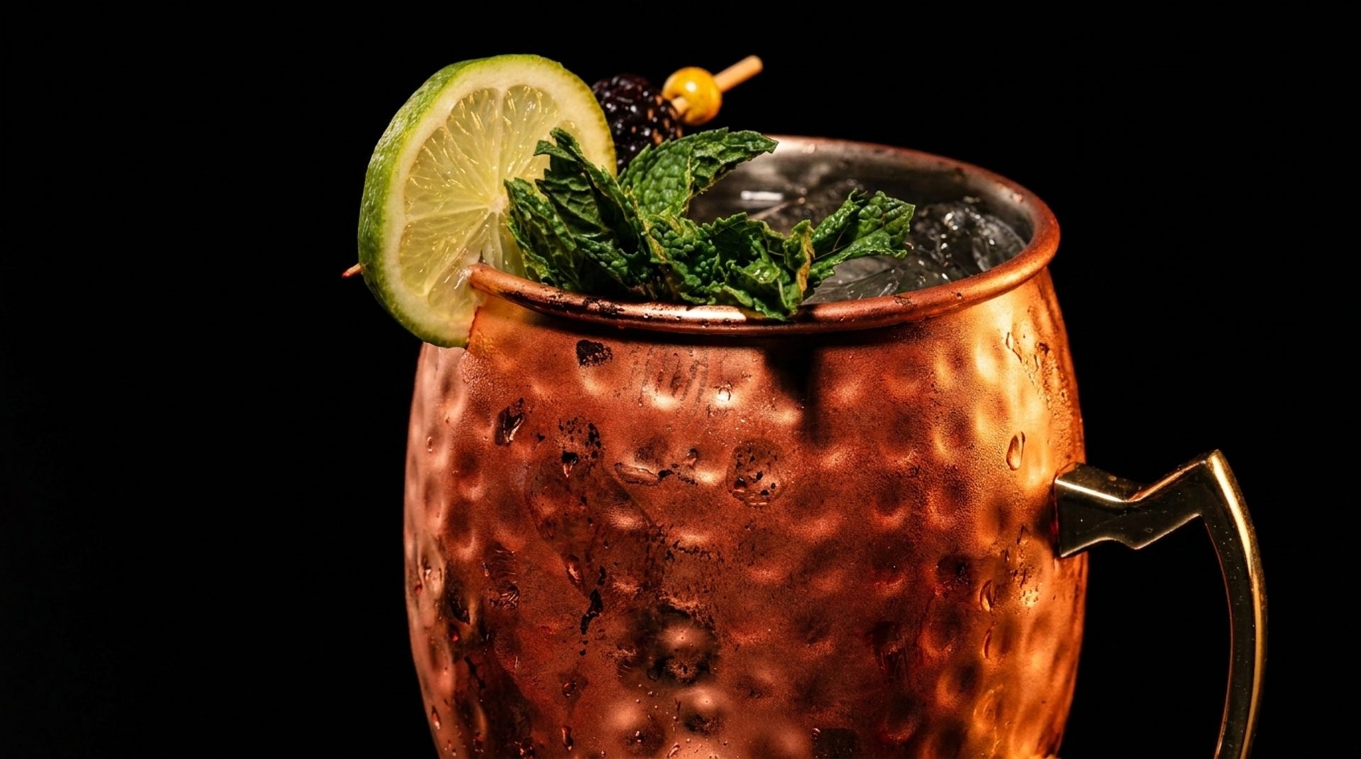 Happy hour, daily 4–6 PM