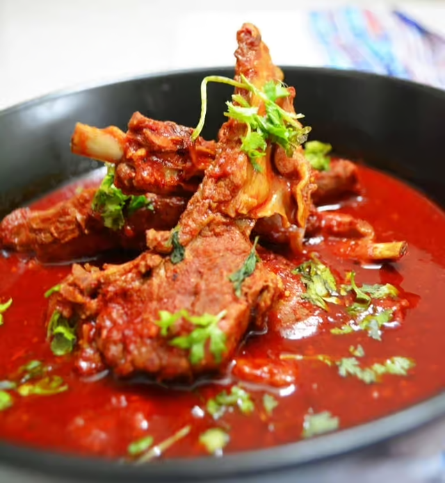 Laal Maas.