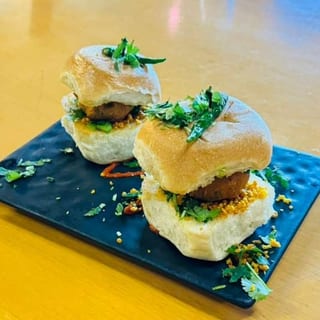 Vada Pav